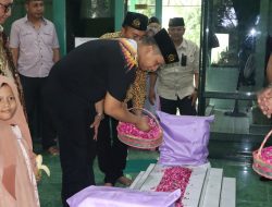 Kapolres Bondowoso Melaksanakan Ziarah ke Makam Ki Ronggo