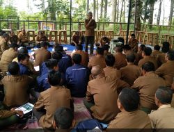 ADM Perum Perhutani Bondowoso melakukan pembinaan dan kunjungan kerja pertama