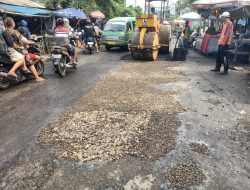 Perbaikan Jalan Rusak Terus Dikebut, Gus Muhdlor Target Kami Jalan Kabupaten Sidoarjo Semuanya Mulus