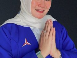 Salah Satu Bacaleg Perempuan Partai Demokrat Tidak Terlihat Waktu Pendaftaran,Ternyata Melaksanakan Umroh