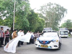 890 Jama’ah Haji Kloter 16 dan 17 Diberangkatkan Bupati Sidoarjo