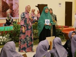 Ning Sasha Hadir Ditengah-tengah Ribuan Jamaah Pengajian Akbar Al-Hidayah