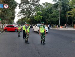 Babinsa Jajaran Kodim 0822 Bondowoso Pengamanan Sholat Idul Adha 1444 H