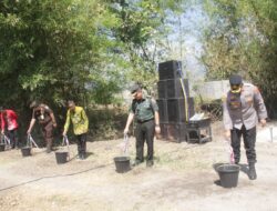 Dandim 0822 Hadiri Baksos Bantuan Sumur Bor dan Pompa Air