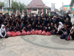 PMR SMP Negeri 1 Jember Gelar Serangkaian Aksi Sosial Dalam Rangka HUT PMI ke 78