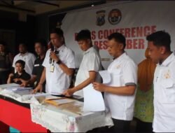 Pressconfrence, Polisi Tetapkan Tiga Tersangka Dugaan Korupsi Kredit Fiktif KKP-E Merugikan Negara Rp.10 M