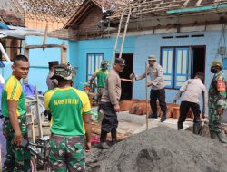 Sinergitas Polres Bondowoso bersama TNI Bantu Warga Terdampak Putting Beliung