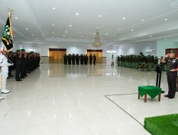 Guna Penyegaran: Gubernur Akmil Pimpin Serah Terima Jabatan Pejabat Akmil
