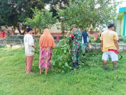 Melalui Komsos, Babinsa Koramil Tapen Ajak Ibu-Ibu Peduli Kebersihan Lingkungan
