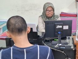 Siswi Magang Prakerin Dirudal Pemilik Studio Tempat Praktek