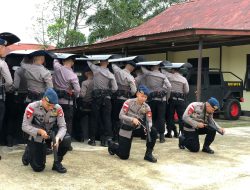 Satbrimob Polda Kalbar Tingkatkan Kemampuan Latihan Dalam Mencegah Pelanggaran Tugas Lapangan