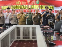 Dandim 0422/LB Menghadiri Rapat Koordinasi Forum Komunikasi Pimpinan Daerah (Forkopimda) setempat