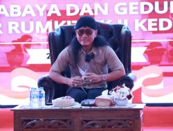 Tausiah di Polrestabes Surabaya, Gus Miftah : “Polisi Baik, Pilar Kebajikan dalam Masyarakat”