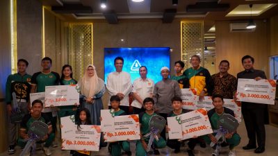 Perumda Delta Tirta mendukung atlet berprestasi Sidoarjo dg memberi bonus berupa CSR