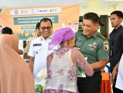 Kasdim 0822 Bondowoso Hadiri Bantuan Pangan Cadangan Beras Bersama Forkopimda