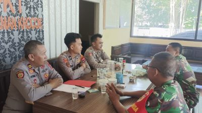 Tingkatkan Sinergitas, Babinsa Sambangi Polsek Tamankrocok