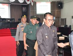 Kasdim 0822 Bondowoso Hadiri Rapat Paripurna Raperda Tahun Anggaran 2023 Tentang Pertanggung Jawaban Pelaksanaan APBD di DPRD Bondwoso