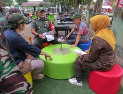 Mengurangi Sampah, Kodim 0402/OKI Menggelar Lomba Kreasi Meja Kursi Dari Barang Bekas