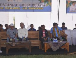 Pj Bupati Bondowoso Hadir Dalam Kegiatan Festival Seni di Desa Klabang Kecamatan Tegalampel