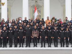 Presiden Joko Widodo melepas Tim Indonesia Menuju Olympic Games XXXIII Paris 2024