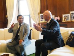 Saat Kunjungan ke Paris Menhan Prabowo Subianto Bertemu Presiden FIFA