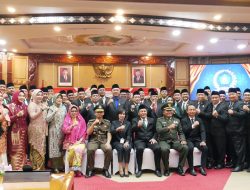 Pelantikan 50 Anggota DPRD, Plt. Bupati Sidoarjo Ajak Legislatif Jalin Kerjasama Baik Dengan Eksekutif