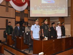 Dandim 0818/Malang-Batu Hadiri Pengambilan Sumpah Anggota DPRD terpilih Kabupaten Malang Periode 2024-2029