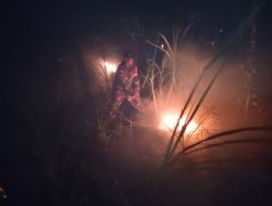 Padamkan Api, Dandim 0822/Bondowoso Turun ke Lapangan Bersama Anggota