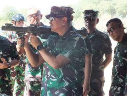 Pelatih Puslatpurmar 3 Grati Laksanakan Uji Coba Menembak RPG ATGL – L 2 Marinir