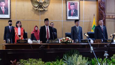 Pengambilan Sumpah Janji Ketua dan Wakil Ketua DPRD Sidoarjo Periode 2024-2029