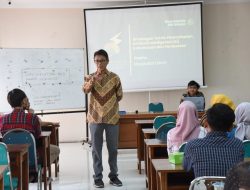 Pemkab Sidoarjo Ajarkan Manfaatkan Teknologi Artificial Intelligence (AI) kepada Pelaku UMKM, Komunitas dan Mahasiswa