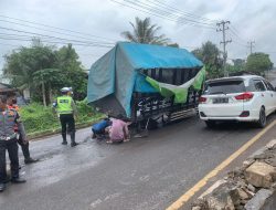 Truk Bermuatan Berat Rusak, Satlantas dan Dishub Ogan Ilir Sigap Atur Lalu Lintas