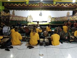 Lestarikan Budaya Leluhur,Ruwat Desa Lajuk Adakan Pagelaran Wayang Kulit