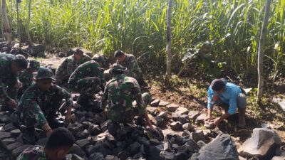 Pengerjaan pembangunan jalan TMMD 123 Bondowoso sudah mencapai 50 persen