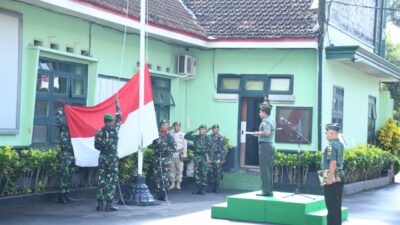 UPACARA 17-AN DI MAKODIM 0822 BONDOWOSO BERLANGSUNG KHIDMAT, BINGKISAN SPESIAL JADI SOROTAN