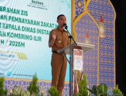Pemkab dan Baznas OKI Salurkan ZIS ke 356 Petugas Kebersihan