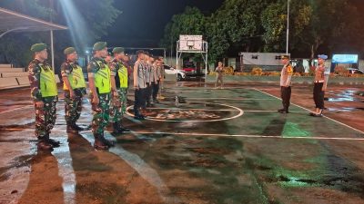 SINERGI TNI-POLRI GELAR PATROLI MALAM AMANKAN BONDOWOSO JELANG IDULFITRI 1446 H