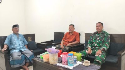 Suasana Lebaran Babinsa Sosialisasikan Kebersihan dan Keamanan di Desa Maesan