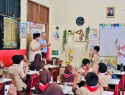 Presiden Prabowo Subianto Bersama Bill Gates Berkunjung ke SD Jati O3