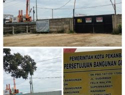 PBG Belum Terbit, Plang Sudah Terpasang: DPMPTSP dan Satpol PP Pekanbaru Dinilai Abai, DPRD Hanya Menonton