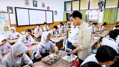 Wapres RI Gibran Rakabuming Raka Tinjau Langsung Program Makan Bergizi