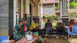 Sertu Mawardi Tampung Aspirasi Warga Saat TMMD ke-124 Kodim 0422/Lampung Barat di Pekon Pemerihan