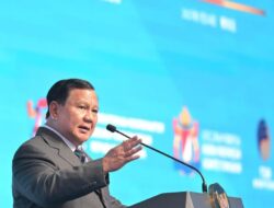 Presiden Prabowo Subianto bersama Premier Republik Rakyat Tiongkok (RRT), Yang Mulia Li Qiang