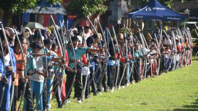 Polres Bondowoso Gelar Kejuaraan Panahan dalam Rangka HUT Bhayangkara ke-79