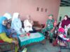 Babinsa Koramil Wringin dan Tenaga Kesehatan Kompak Layani Ibu dan Balita