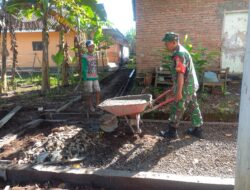Serka Lugito Dampingi Pemasangan Paving Demi Akses Lebih Baik di Koncer Kidul