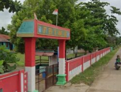 Di Duga Kepala Desa Tanjung Bulan Rangkap Jabatan Menjadi Ketua Komite Sekolah SDN 08 Rambang Kuang,Yang di Pimpin Istri Sendiri