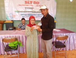 Pemerintah Desa Kedungboto Salurkan BLT Dana Desa Tahap Kedua Kepada 30 Keluarga Penerima Manfaat