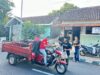 Jumat Berkah : Anggota SMSI Memberikan Nasi Bungkus Gratis,Berbagi itu Indah