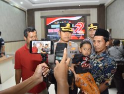 Polres Bondowoso Gelar Bakti Kesehatan Berupa Pemeriksaan Gratis dan Khitan Massal